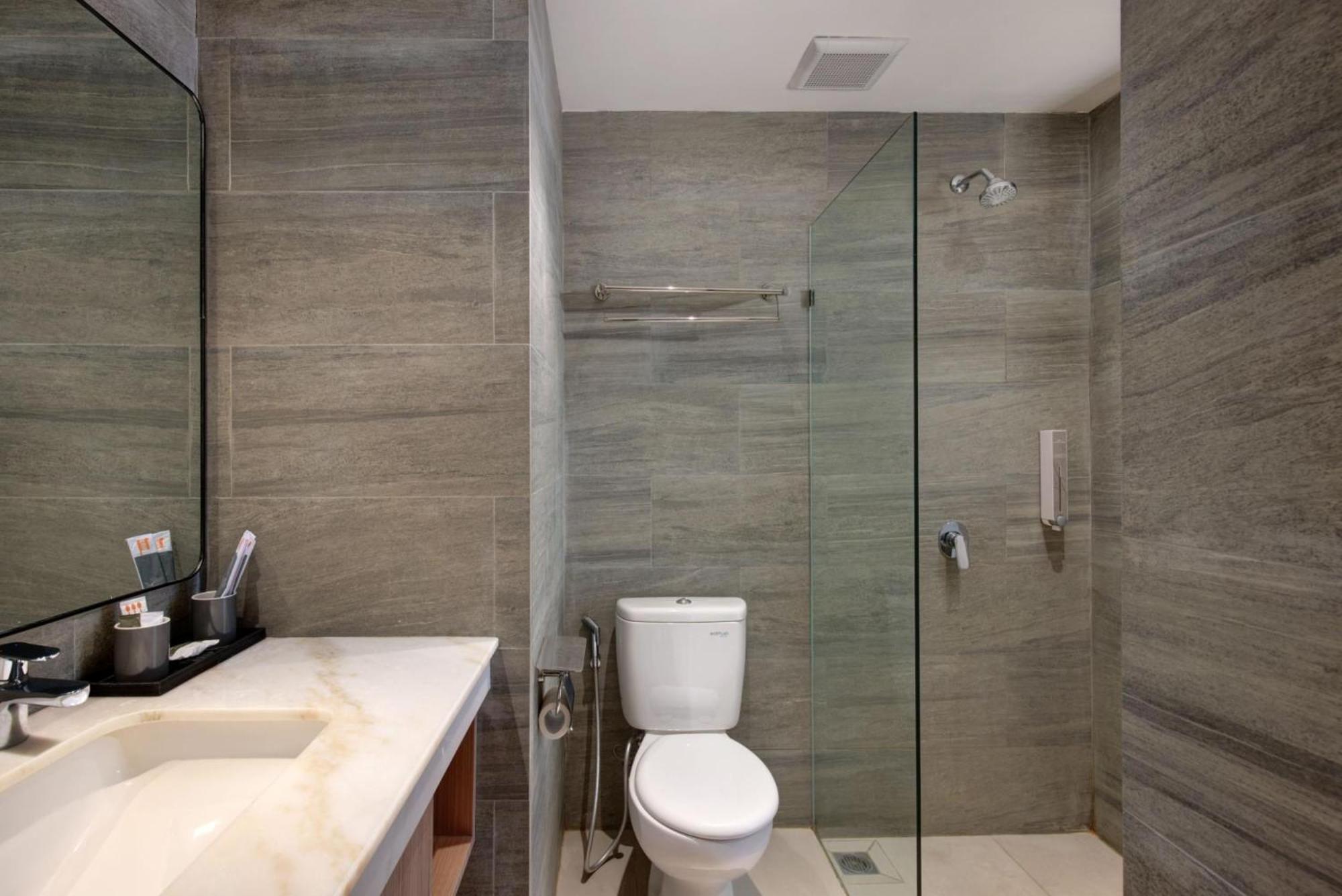 Harper Kupang By Aston Hotel ห้อง รูปภาพ